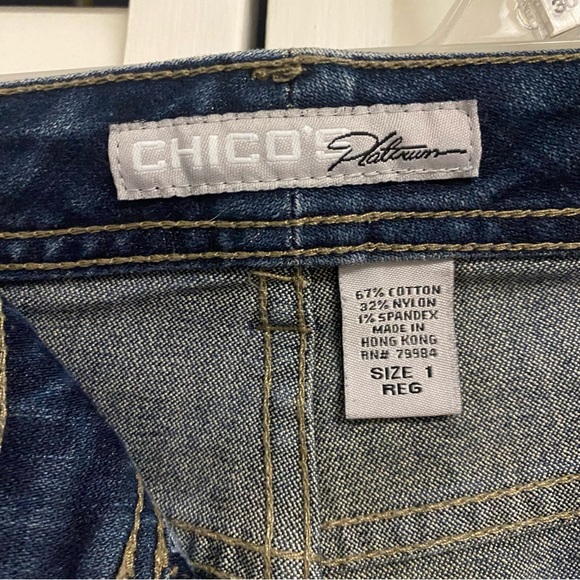 Chico's Platinum Women Size 1 Reg EU/ US 8 Medium Bootcut Jeans - Picture 3 of 5